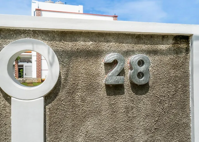 The Twenty Eight 3* 乌干沙